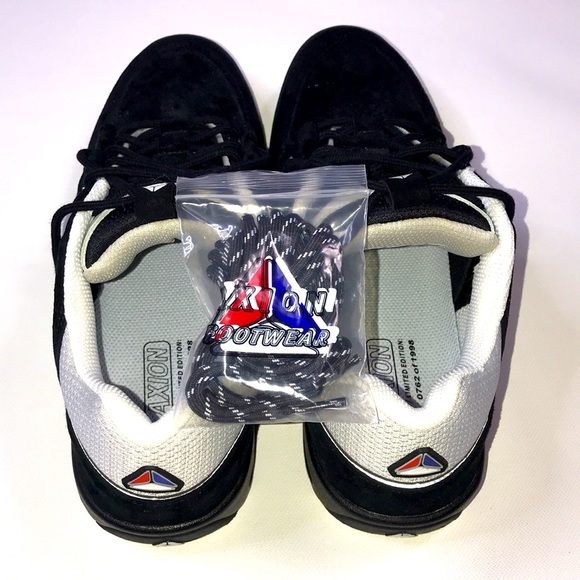 NEW📍Axion Genesis limited edition black/silver shoes size 11.5